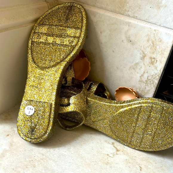 Mel dreamed be Melissa jelly shoe like new.  Never worn - Picture 3 of 3